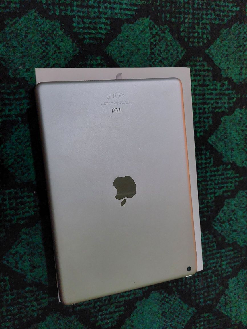 IPad 9 2021 silver