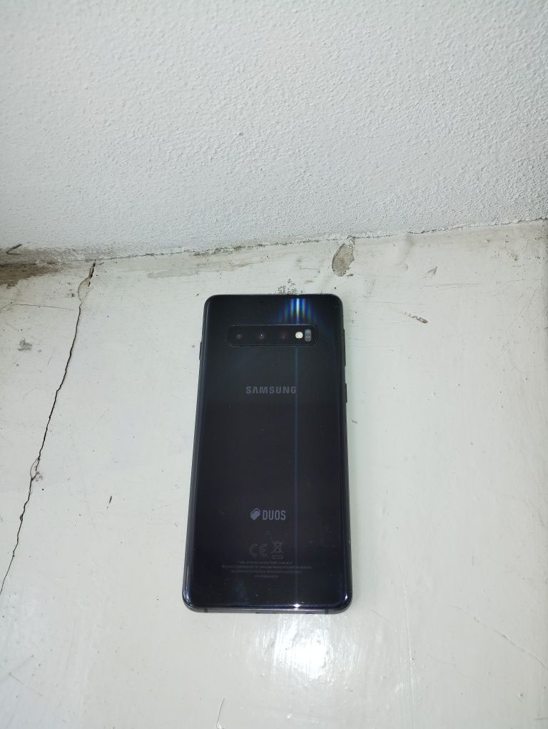 VAND Samsung S10 Dual SIM full box + huse