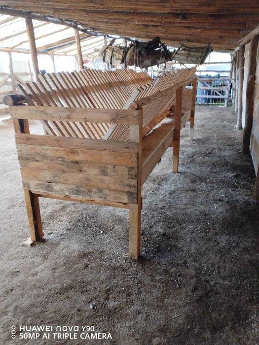 Хранилка за овце и кози !