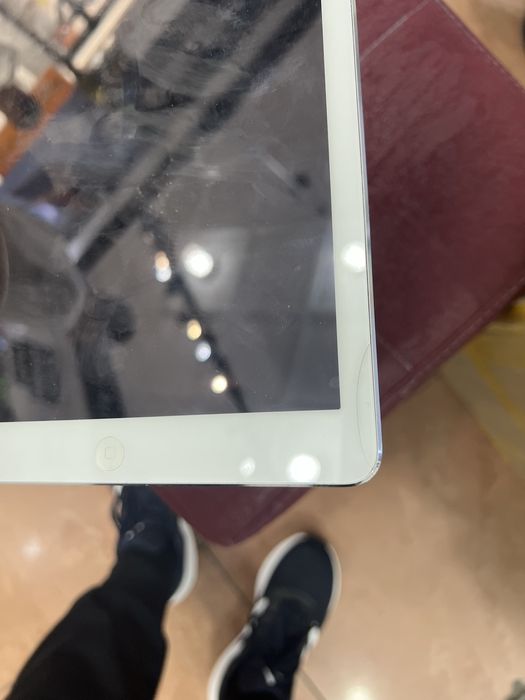 Ipad air 64 gb sotiladi