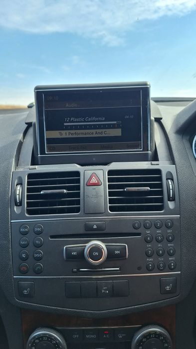 Голяма навигация Мерцедес w204
