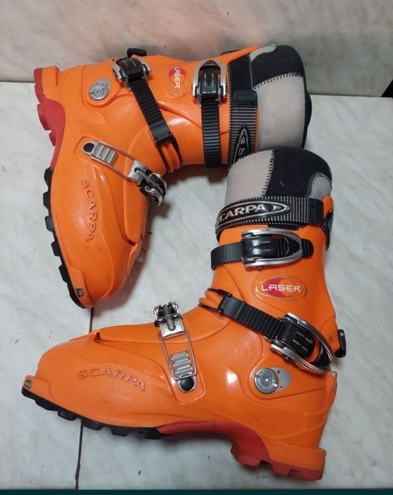 Clapari ski schi Tura Scarpa Laser mondo 29 marimea 43,5-44