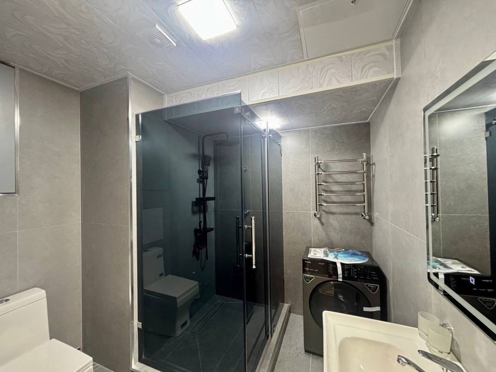 Продается 2х комнатная кв. 61м2. Титова.