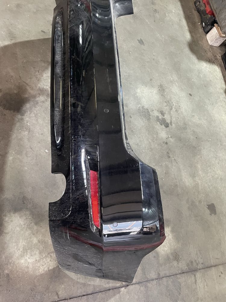 Задна броня БМВ Ф10, седан (zadna bronq bmw f10)