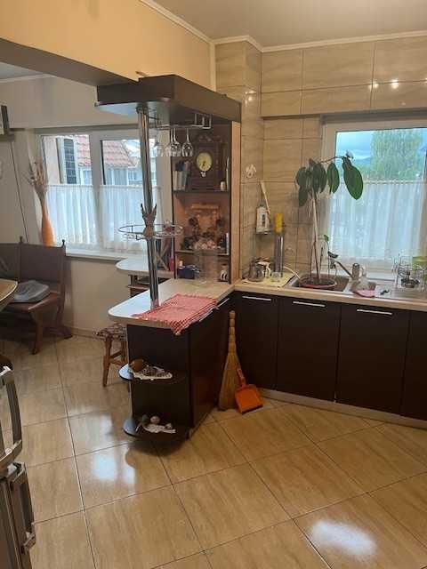 Apartament cu 3 camere in Tg.Neamt, B-dul Mihai Eminescu, bl.M9, 75 mp