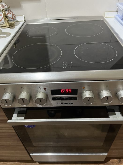 Электрическая плита «Ханса»  серого цвета