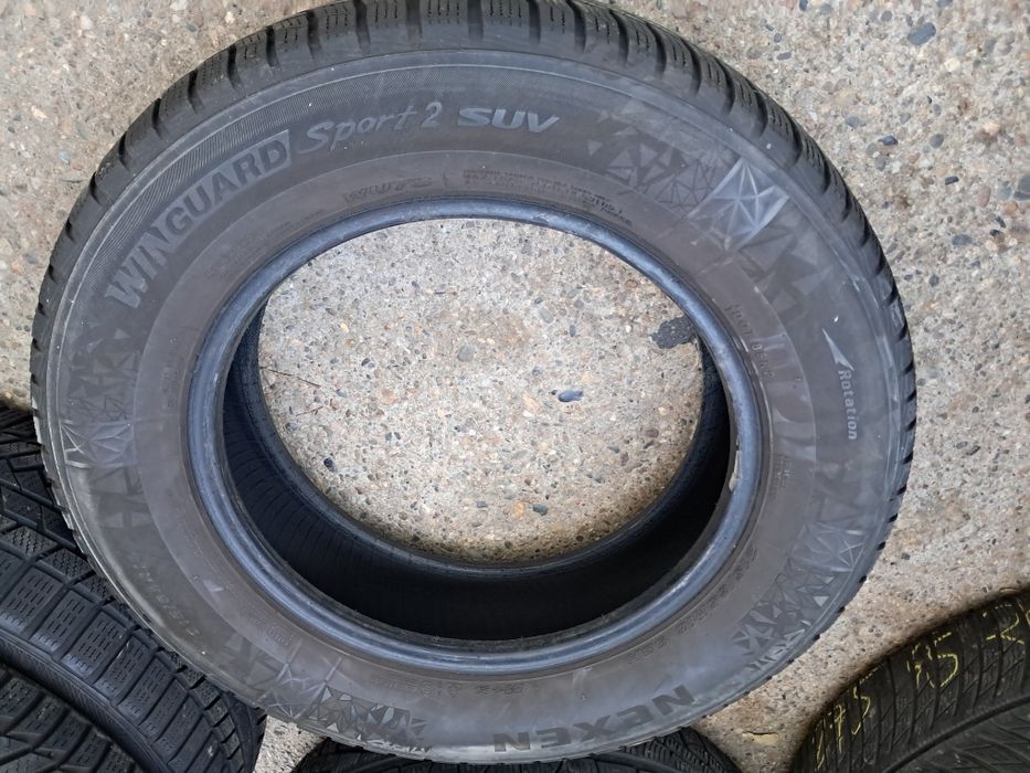 Anvelope second iarna 215 65 R16 Nexen