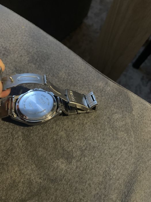 Casio ръчен часовник