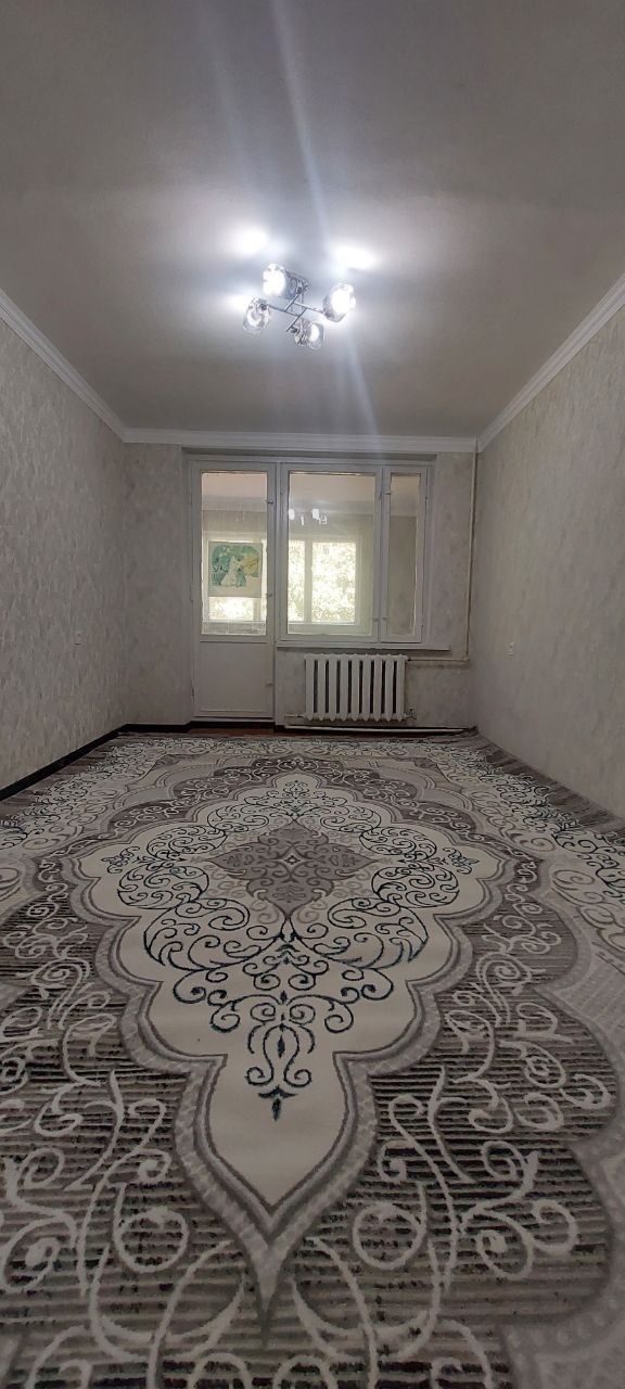 *2 комн. 4 этаж. 5 этаж. Балкон 2х6. Кирпичный