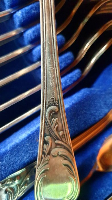 Set tacamuri placate cu argint 12 persoane