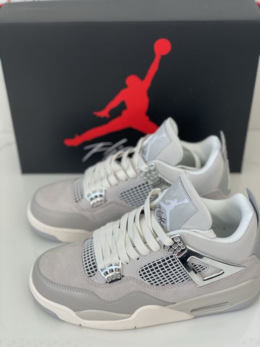 Air Jordan 4 Retro Fozen Moments Obsidiant