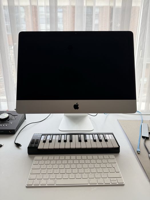 iMac Retina 4K, 21.5-inch, 2019
