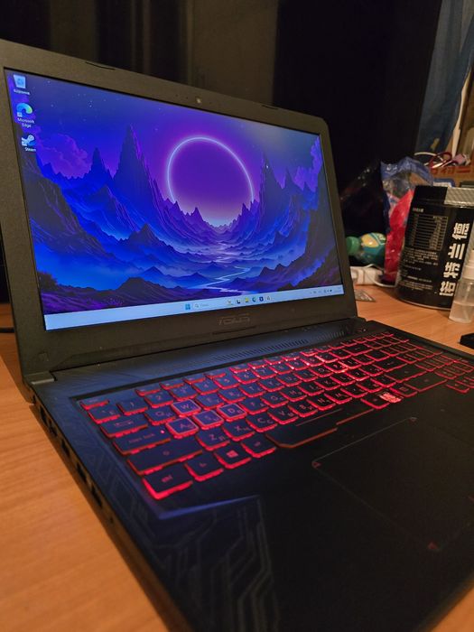 Игровой ноутбук Asus tuf / 1050ti / Core i7 / 16GB