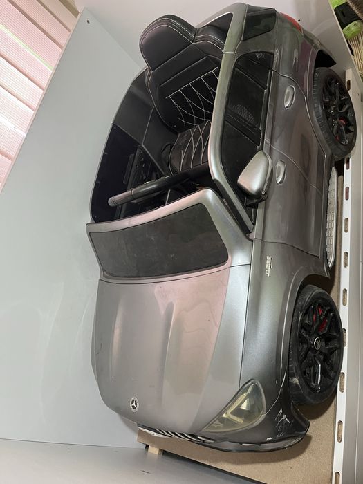 Акумулаторна кола Мерцедес