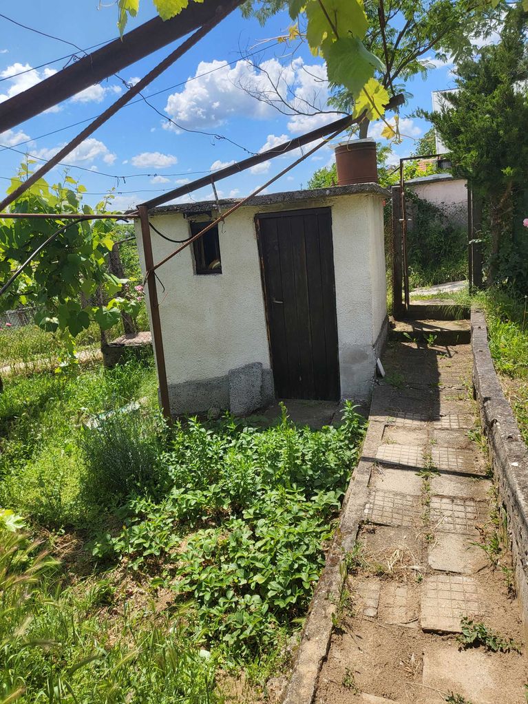Продава се Къща в Русе, Алеи Възраждане - 55 кв.м за 691 €/кв.м - Снимка #6