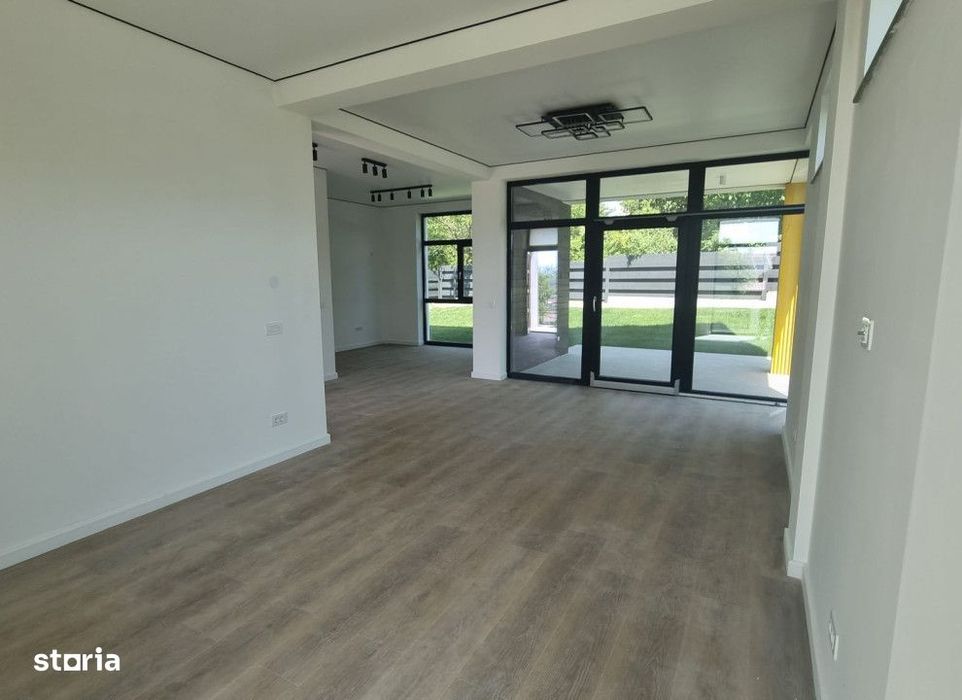 Casa 4 camere Visani , 106 metri Cod:159002