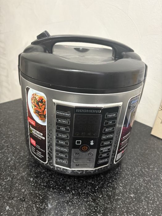 Продам мультиварку в рабочем состоянии