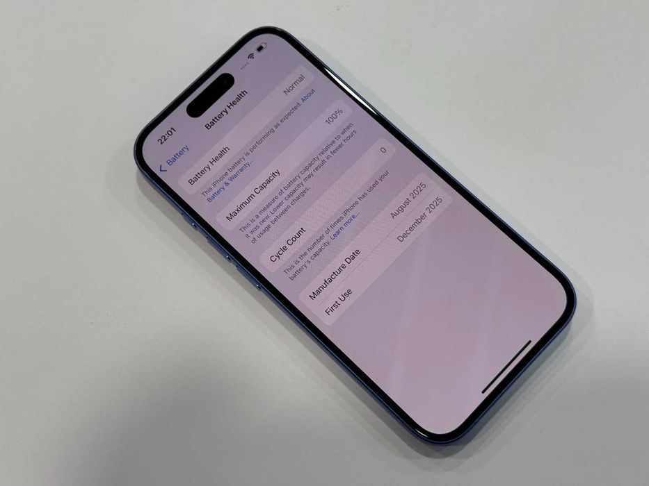 iPhone 16 • 128GB • Blue • 100% Battery Health • 0 Cycles