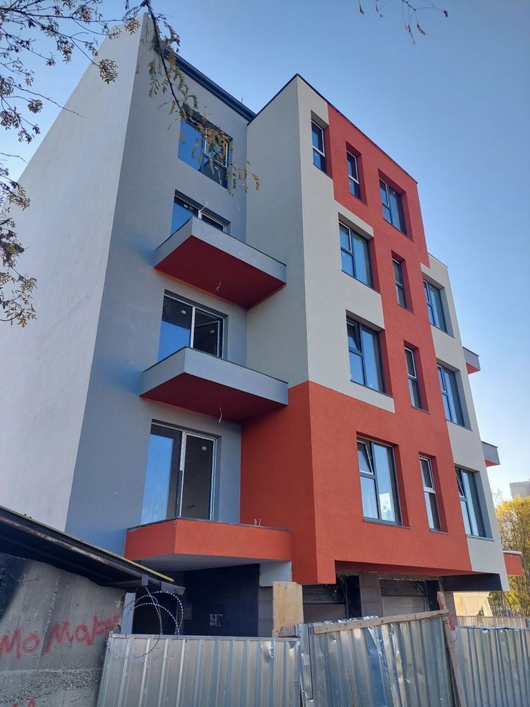 Продава се Тристаен апартамент в София, Овча купел 1 - 108 кв.м за 15 €/кв.м - Снимка #4