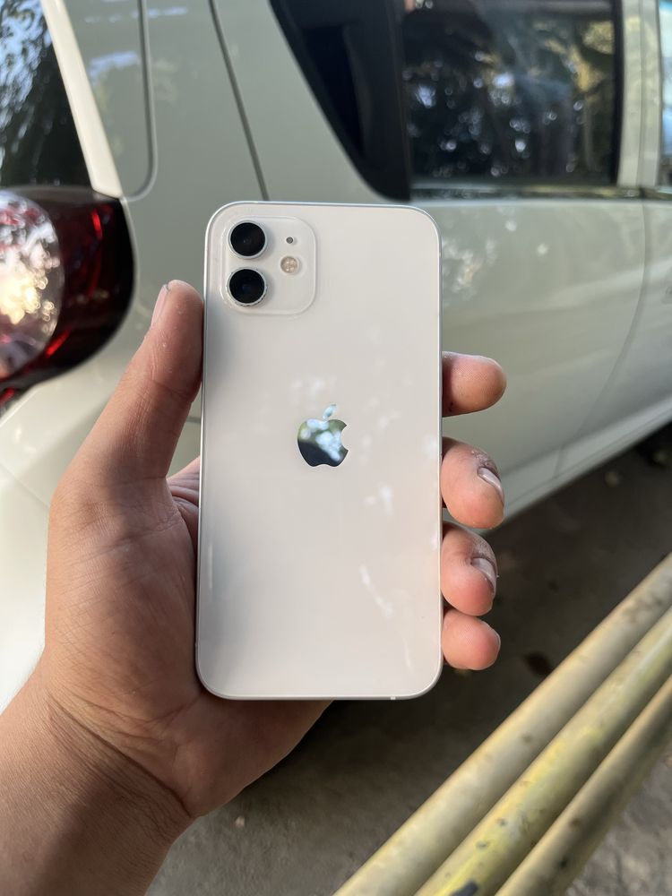 Iphone 12 srochna sotiladi