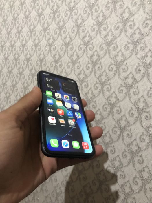 Iphone 11 qora LLA