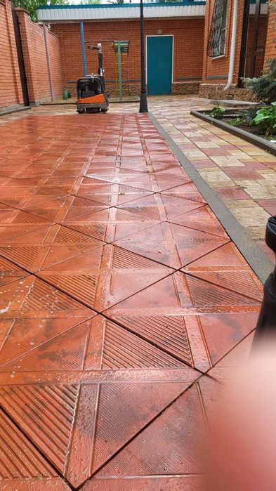 Брусчатка, плитка, входная группа, бардюр