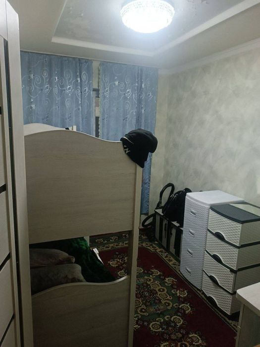 * Чиланзар 6 квартал 1/4/4 Ориентир Парус Продаётся квартира