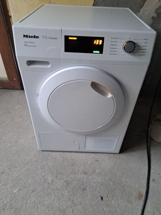 Uscator de rufe Miele T1