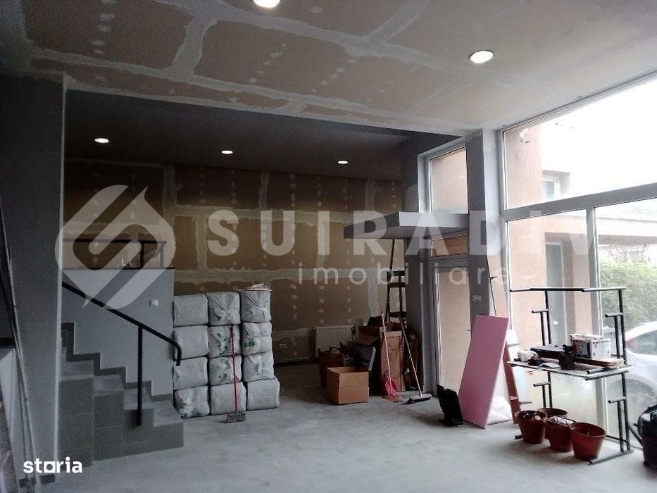 Clădire ideală pentru showroom sau activități de producție ușoară
