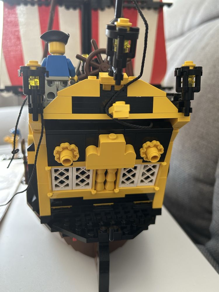 Lego Pirates Black Seas Barracuda (Dark Shark) 6285