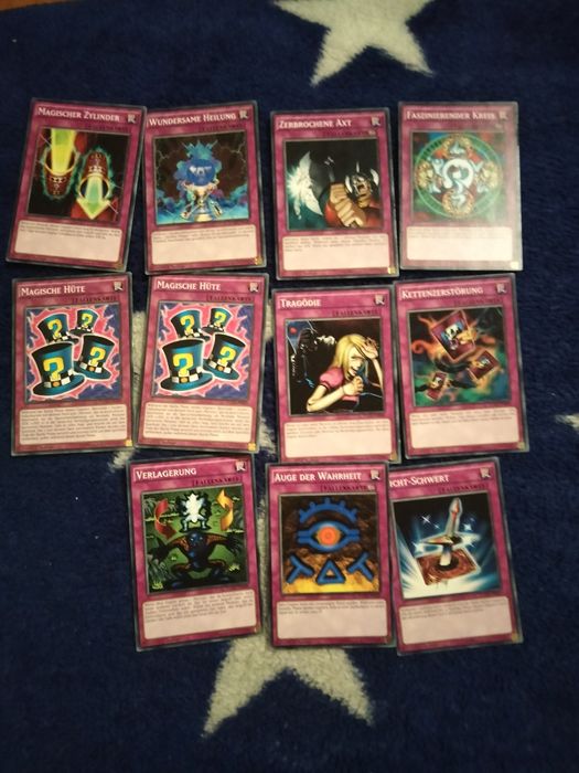 Lot 100 cărți Yugioh germană/italiană
