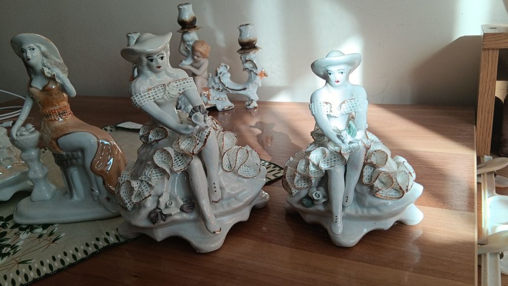 Bibelouri vechi romînesti