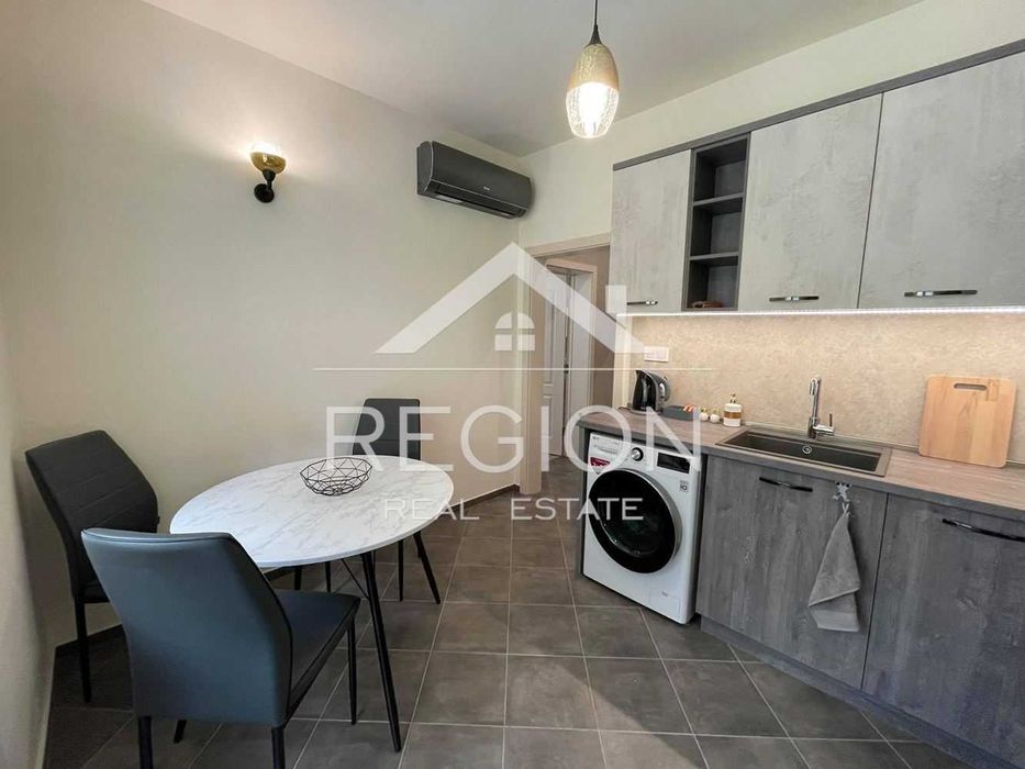 Дава се под наем Тристаен апартамент в Варна, Център - 100 кв.м за 800 € - Снимка #3