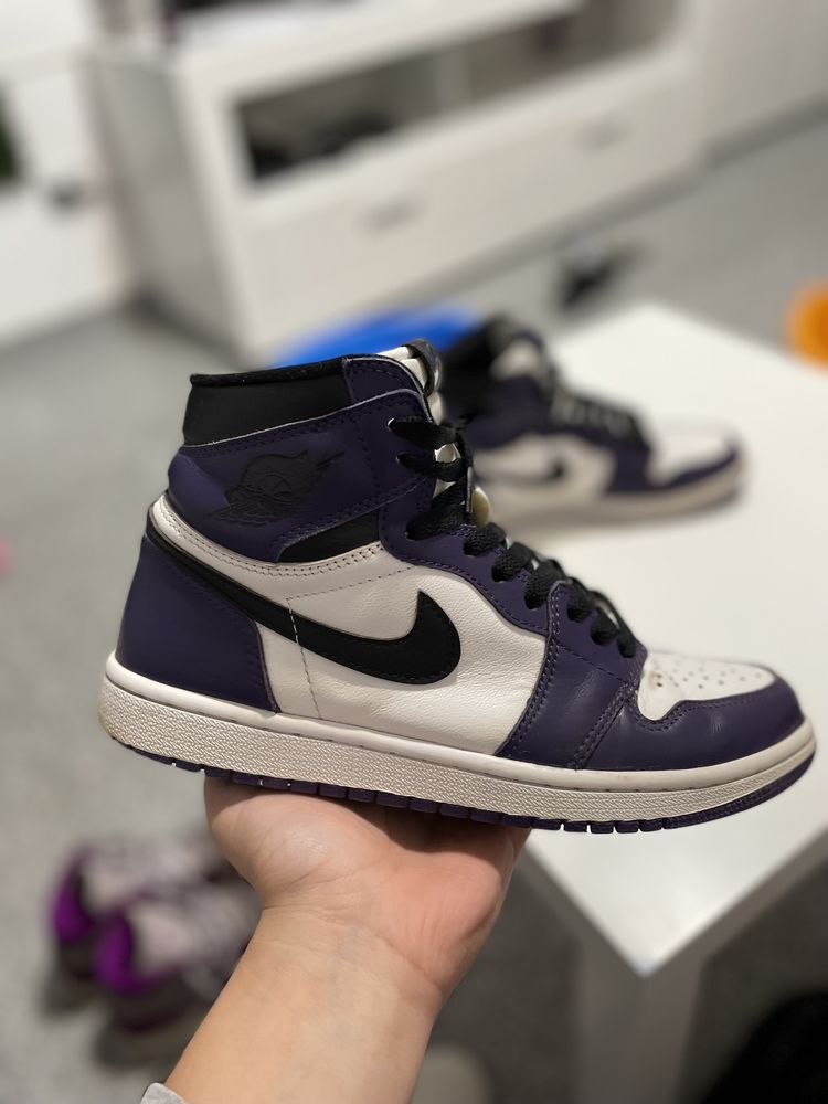 vând jordan 1 retro high court purple