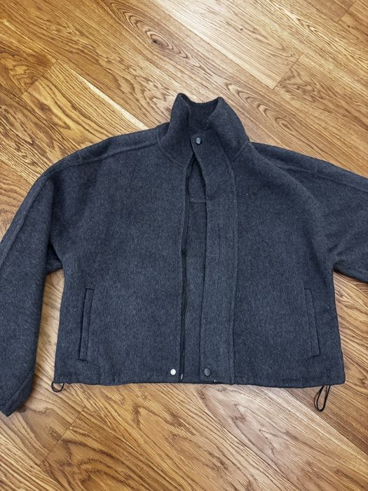 Бомбер , куртка  шерсть, новая