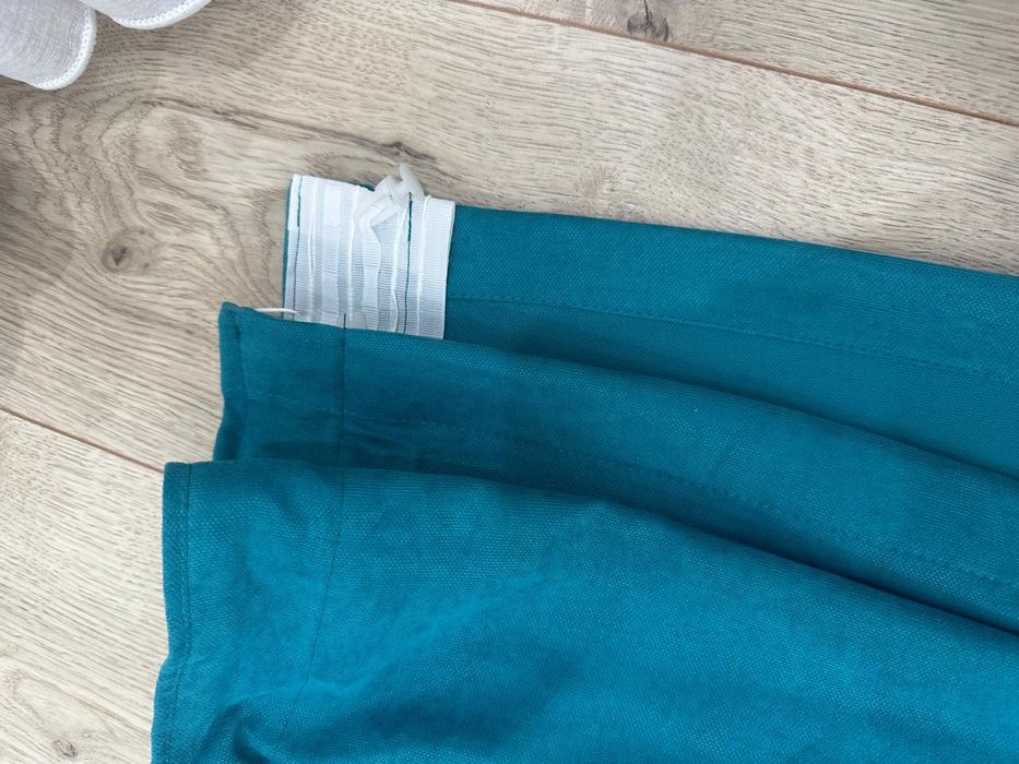 Теневые шторы в отличном состоянии