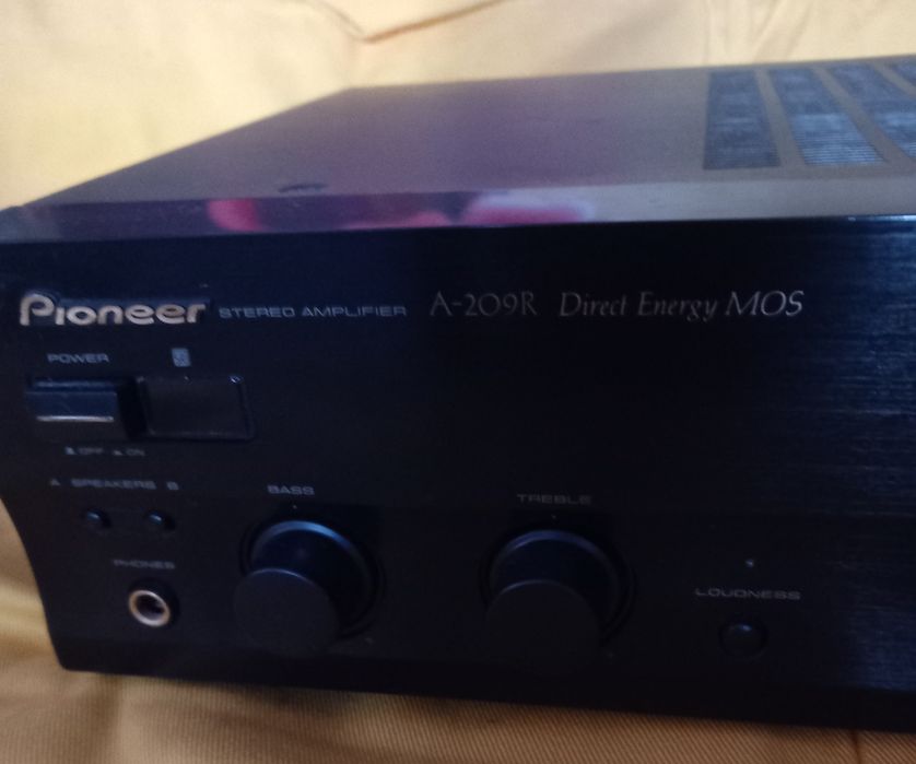 Pioneer  A-209 R