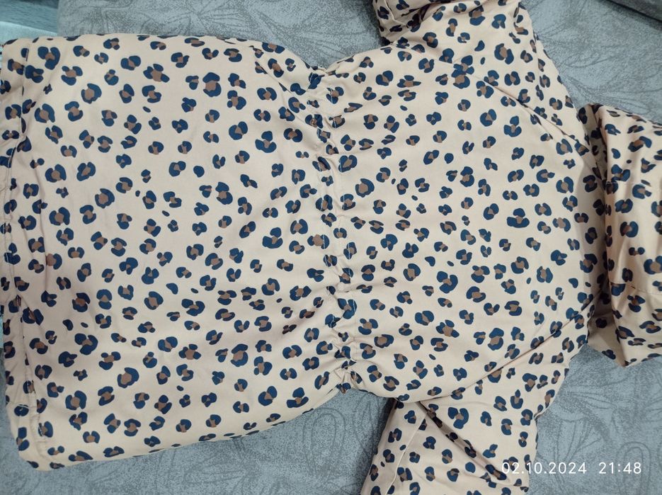 Продам осень-весна куртку