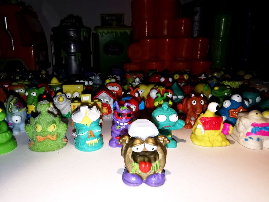 Trash Pack Lot + Junk Jewellery limiteted edition