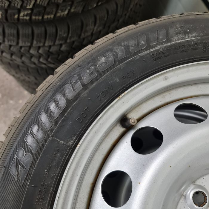 Jante MINI COOPER BMW 16 cu Anvelope Iarna 195/60/16 Stare impecabila