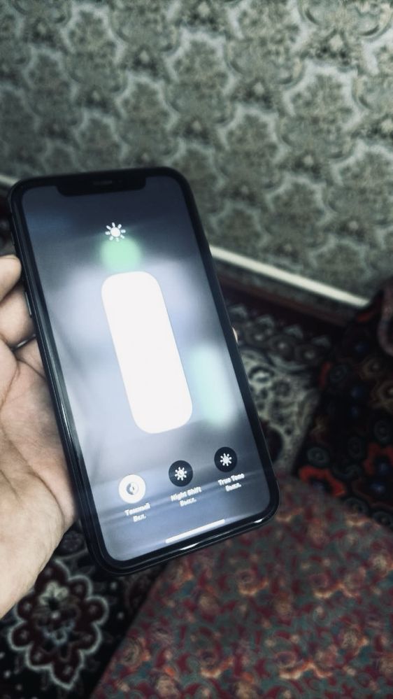 iPhone 11 toza telefon