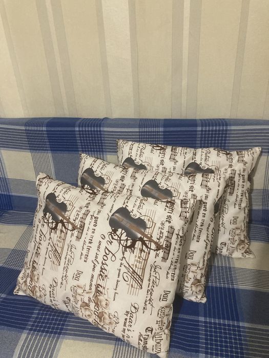 Декоративные подушки