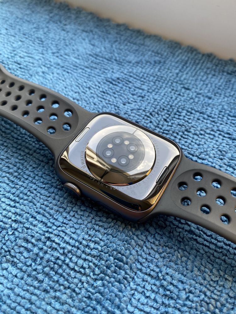Apple Watch 6 Nike Series 44 mm