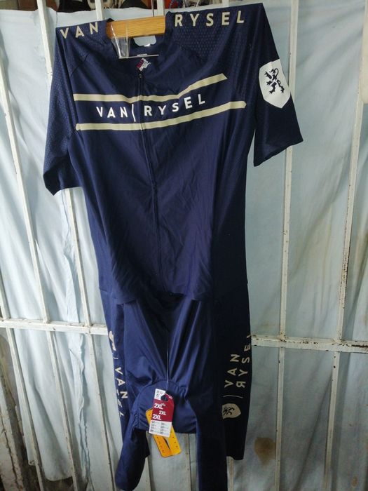 Costum de biciclist Van Rysel
