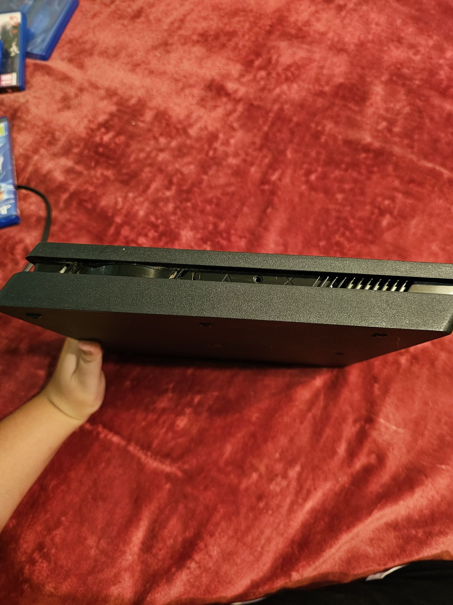 Playstation 4 2013 година