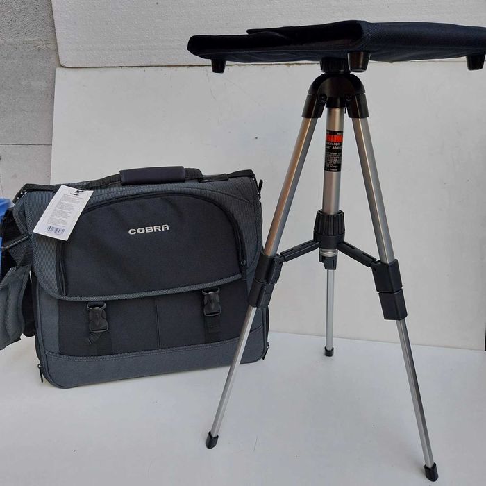 НАЙ ДОБРАТА ОФЕРТА COBRA Лаптоп чанта за презентации + статив с маса