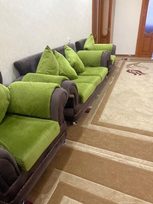Мебель| диван в комплекте