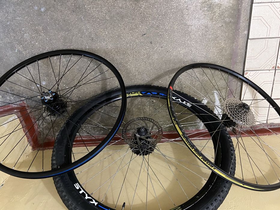 Sevice biciclete centrat roti