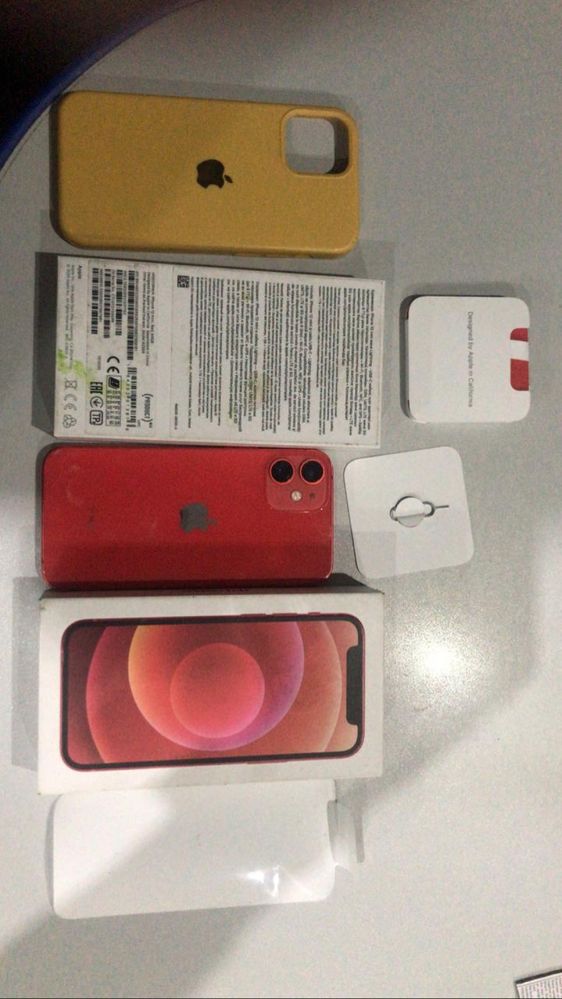 iPhone 12 mini red