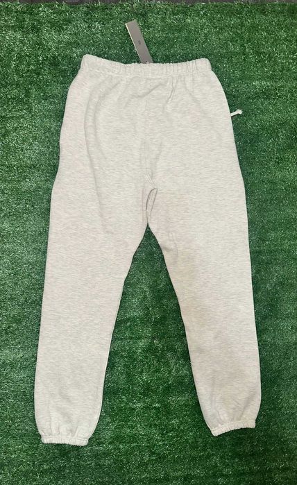 Fear of God Essentials Pants – Grey